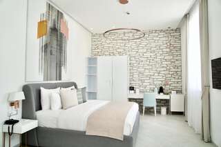 Отель Lazure Hotel & Marina Херцег-Нови Двухместный номер с 1 кроватью или 2 отдельными кроватями - Подходит для гостей с ограниченными физическими возможностями-1